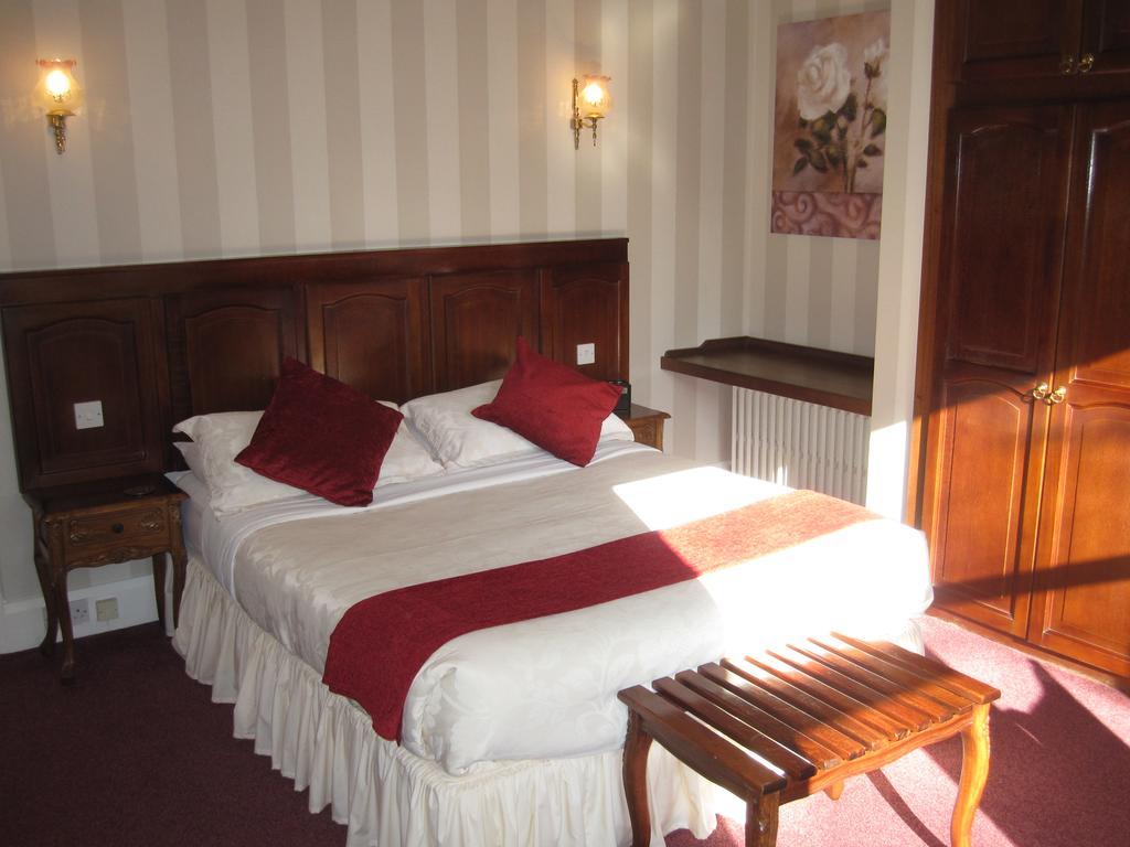 פיירהאם Ellerslie House Hotel מראה חיצוני תמונה