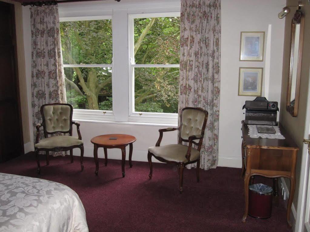 פיירהאם Ellerslie House Hotel מראה חיצוני תמונה